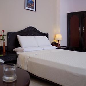 Royal Dragon Boutique Hotel Tan Binh